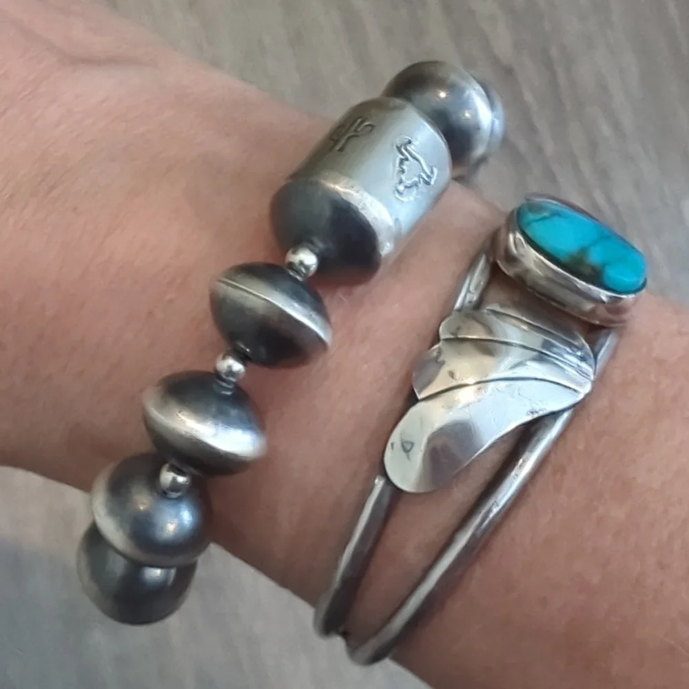 Navajo Pearl Saucer Sterling Silver Handmade Bracelet NWT - Picture 11 of 13